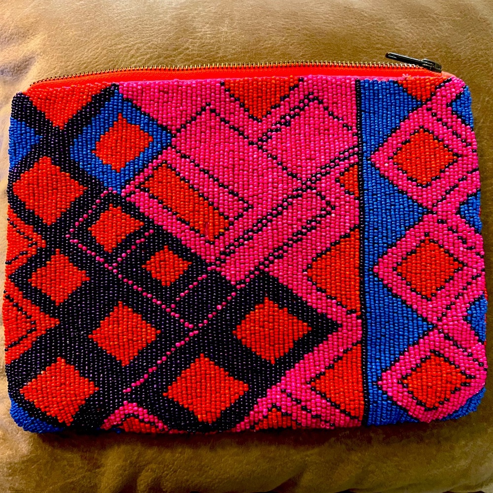 Beautiful beaded clutch - JASPER & JEERA